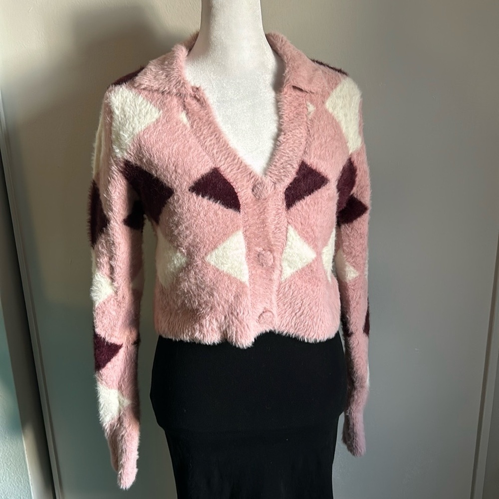 New Cotton On Fluffy Rib Eyelash Cropped Argyle Button Up Cardigan Sweater
